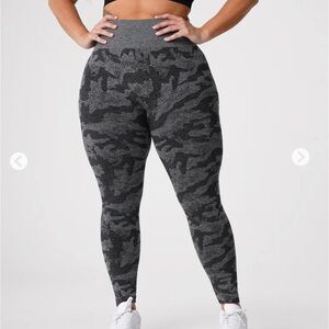 NVGTN Black Camo Seamless Leggings